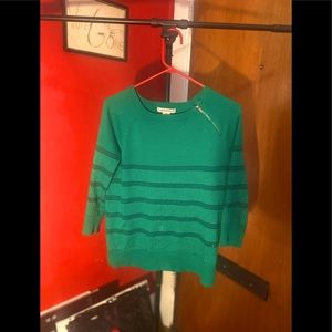 Green Sweater w a Shoulder Zip